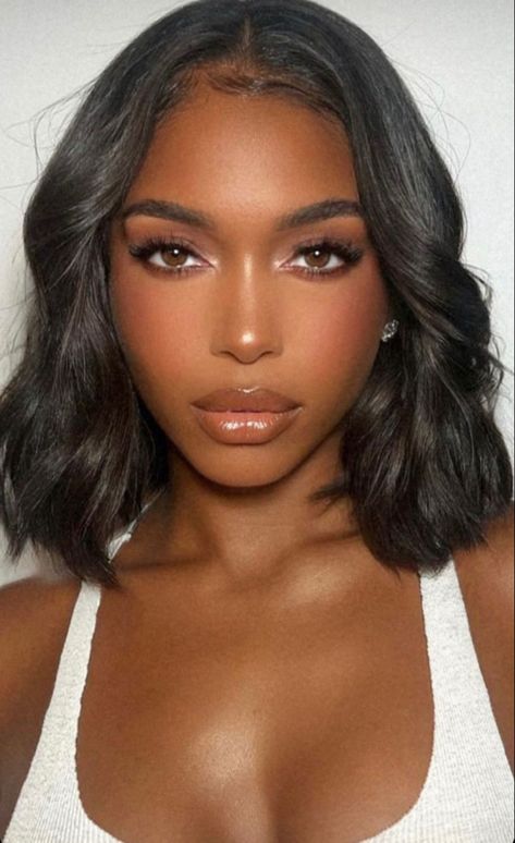 Brown Woman Makeup, Classic Makeup Looks Black Women, Lori Harvey Glam, Formal Make Up Brown Eyes, Beyonce 90s Makeup, Bombshell Makeup Black Women, Ethereal Wedding Makeup Brown Eyes, High Contrast Natural Makeup, Vs Angel Makeup Brown Eyes