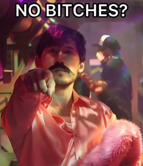 Markiplier Wallpaper, Wilford Warfstache, Markiplier Memes, Unus Annus, Reaction Images, Very Funny Pictures, I Am Here, Funny Reaction Pictures, Markiplier