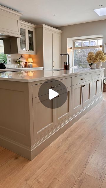 Pantry Cupboard, Kitchen Showroom, Cottage Interior, Country Style Kitchen, Kitchen Corner, Have A Lovely Weekend, Cottage Interiors, Shaker Kitchen, Kitchen Worktop