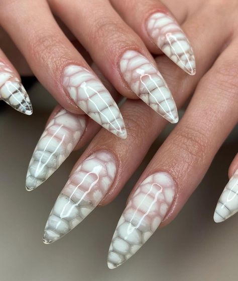 Nail Designs Crocodile, Crocodile Nails, Nails Designs Ideas, Acrylic Manicure, Pointy Nails, Ombre Nails Glitter, White Acrylic Nails, Stiletto Nails Designs, Glow Nails