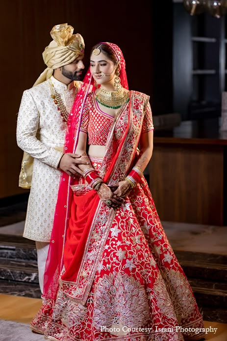 Rahul Vaidya and Disha Parmar, Mumbai भारतीय दुल्हन संबंधी, Rahul Vaidya, Bride Groom Photoshoot, शादी की तस्वीरें, Disha Parmar, Bride Groom Poses, Indian Bride Poses, Indian Bride Photography Poses, Indian Wedding Poses