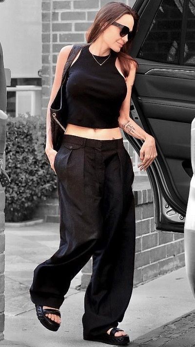 Anjelina Jolli Dresses, Anjelina Jolli Style, Anjelina Jolli Outfit, Angelina Jolie Street Style, Angelina Jolie Body, Punk Inspired Outfits, Los Angeles Street Style, Angelina Jolie Style, Punk Looks