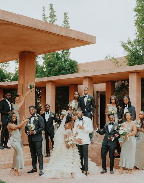 Black People Weddings, Wedding Group Photos, Black And White Wedding Theme, Destination Wedding Italy, Wedding Party Outfits, Photos Inspo, Inspo Pics, Dream Wedding Ideas Dresses, Wedding Theme Colors