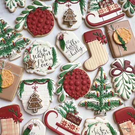 Kerstyn Lott on Instagram: “Old World Christmas 🎄 This was for a Christmas engagement party. There are kind of two sets in one, scroll through to see how they come…” Engagement Party Cookies, Christmas Engagement Party, Christmas Cutout Cookies, Christmas Sugar Cookies Decorated, Engagement Cookies, To Be In Love, Wedding Cookie, Christmas Cutouts, Themed Cookies