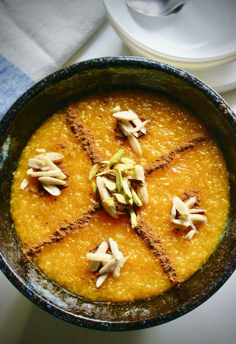 Sholezard Persian Desserts, Persian Rice, Iranian Cuisine, Persian Cuisine, Iranian Food, Homemade Sweets, Persian Food, Rice Pudding, Middle Eastern Recipes