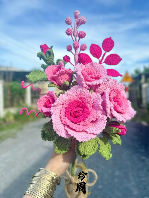 Crochet Bouquet Arrangement, Bouquet Diy Gift, Aesthetic Crochet Flower Bouquet, Purple Crochet Bouquet Flowers, Pastel Crochet Flower Bouquet, Pink Crochet Flower Bouquet, Bouquet Crochet, Crochet Wall Art, Crochet Pink