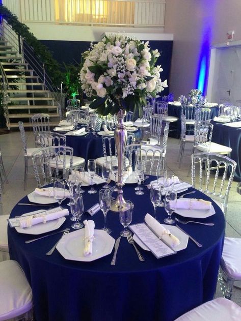 Navy Blue And Black Table Setting, Royal Blue Decorations Party Quince, Royal Blue Quinceanera Table Decor, Royal Blue Decorations Wedding, Quince Decorations Dark Blue, Royal Blue And White Quinceanera Theme, Royal Blue Xv Decorations, Navy Blue 15 Decorations, Royal Blue Quince Theme Decorations