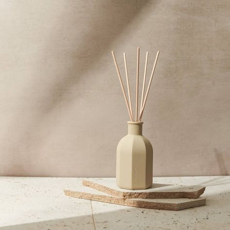 Myrrh And Tonka, Reed Diffuser Design, Sweet Magnolia, Scandinavian Interiors, Candle Diffuser, Tonka Bean, Scandinavian Interior, Reed Diffuser, Minimal Design