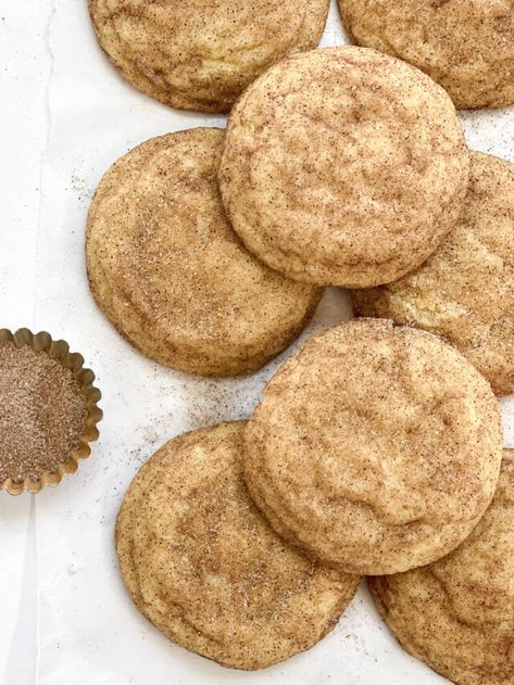 Vegan Snickerdoodle Cookies, Snickerdoodle Cookies Recipe Easy, Cinnamon Sugar Cookies Recipe, Naturally Whiten Teeth, Cinnamon Cookies Recipes, Soft Snickerdoodle Cookies, Vegan Snickerdoodles, Best Snickerdoodle Cookies, Snickerdoodle Cookies Easy