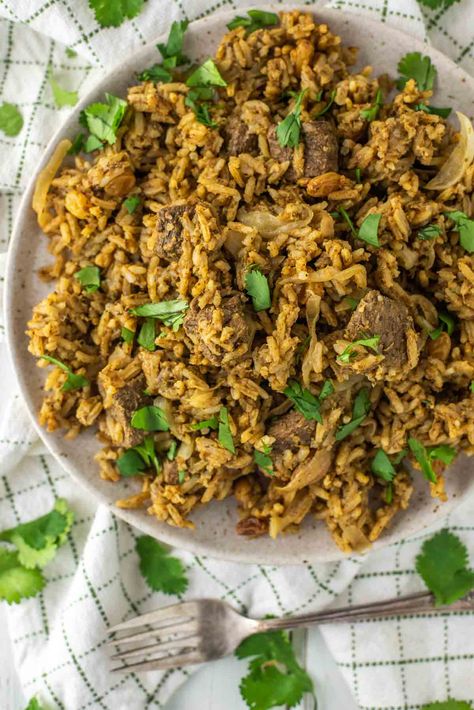 Beef Biryani Recipe, Meat Lovers Recipes, Rice Spices, Beef Biryani, Fluffy Rice, Indian Butter Chicken, Fresh Spices, Spicy Beef, Asian Inspired Recipes