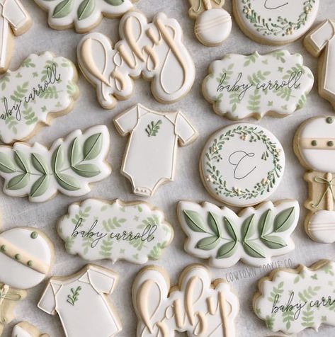 Greenery onesie baby Boho Baby Shower Ideas, Baby Shower Verde, Idee Babyshower, Boy Baby Shower Ideas, Green Baby Shower, Baby Shower Invitaciones, Baby Shower Inspiration, Baby Cookies, Rustic Baby