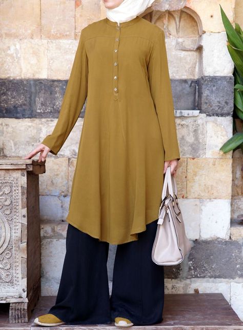 Professional Blouses, Projek Menjahit, Tunic Designs, Abaya Style, Mode Abaya, Muslim Fashion Dress, Trendy Fashion Tops, Muslim Fashion Outfits, Muslimah Fashion Outfits