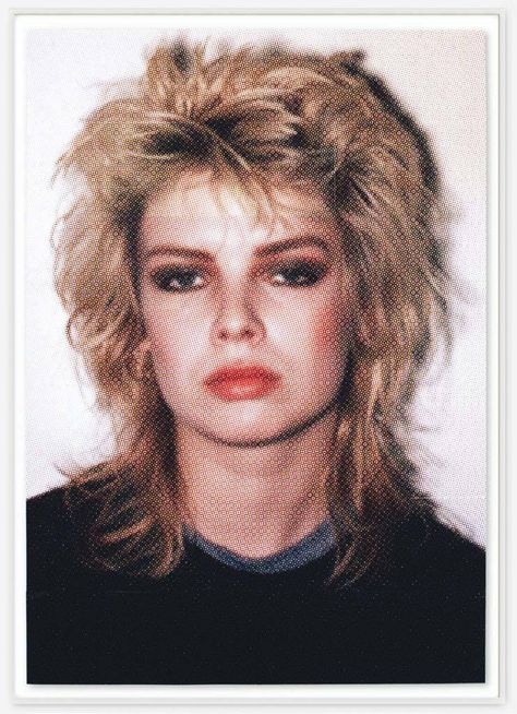 Crazy 80s Hair, 80s Shaggy Hair, Kim Wilde Hair, 70s Mullet Women, 80s Mullet Women, Blonde Punk Hair, Kim Wilde 80's, 80s Short Hairstyles, 70s Mullet