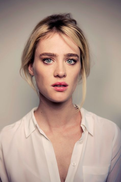 Cameron Howe, Mackenzie Davis, Manic Pixie Dream Girl, Strong Female Characters, Canadian Actresses, Terminator, Film Serie, The Martian, Actors & Actresses