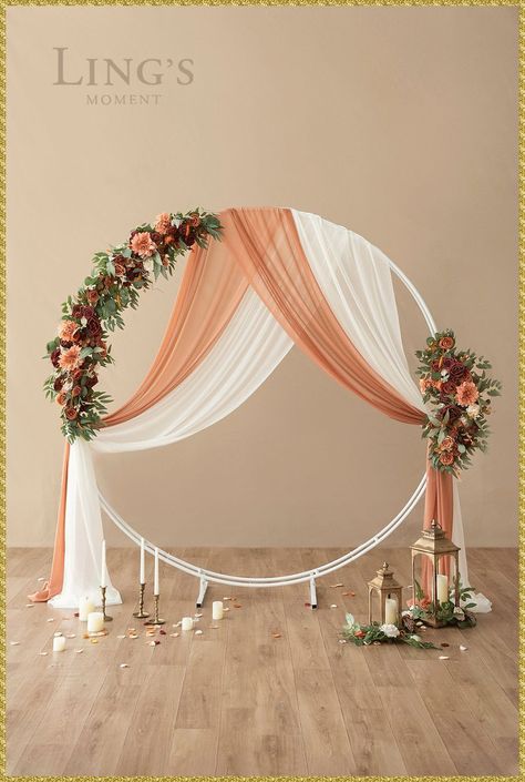 Birthday Decoration Ideas With Flowers, Rectangular Wedding Arch, Round Backdrop Ideas, Table Decoration For Birthday, Simple Flower Decoration, Unique Wedding Decoration Ideas, Simple Wedding Backdrop, Engagement Backdrop Ideas, Unique Wedding Backdrop