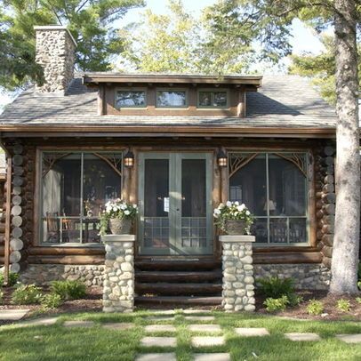 Adirondack Style Design Ideas, Pictures, Remodel, and Decor - page 6 Rustic Exterior, Rustic Porch, Tiny Cottage, Cottage Cabin, Little Cabin, Lake Cottage, Lake Cabins, Unique Houses, Cabins And Cottages