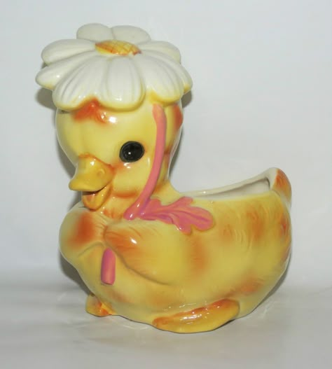 Duck Planter with Daisy Hat, Japan Sunflower Hat, Retro Easter, Vintage Duck, Vintage Figurines, Vintage Kitsch, Vintage Plush, Vintage Planters, Vintage Easter, Retro Toys