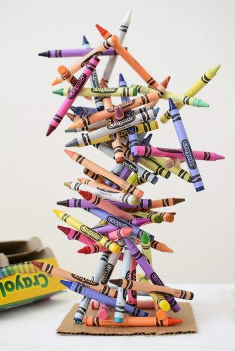 Crayon Art Sculpture - The best art ideas and art projects for kids of 2014 Cool 3d Art, Classe D'art, 3d Art Projects, Preschool Craft, Art Project Ideas, Sculpture Projects, Easy Art Projects, Cool 3d, Crayon Art