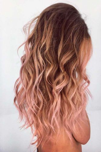 Gorgeous Long Layered Haircuts For Girls Who Love Long Hair ★ See more: http://lovehairstyles.com/gorgeous-long-layered-haircuts/ Rose Gold Balayage, Gold Hair Colors, Hair Color Rose Gold, Colors Hair, Long Layered Haircuts, Rose Gold Hair, Ombre Hair Color, Hair Color Balayage, Gold Hair