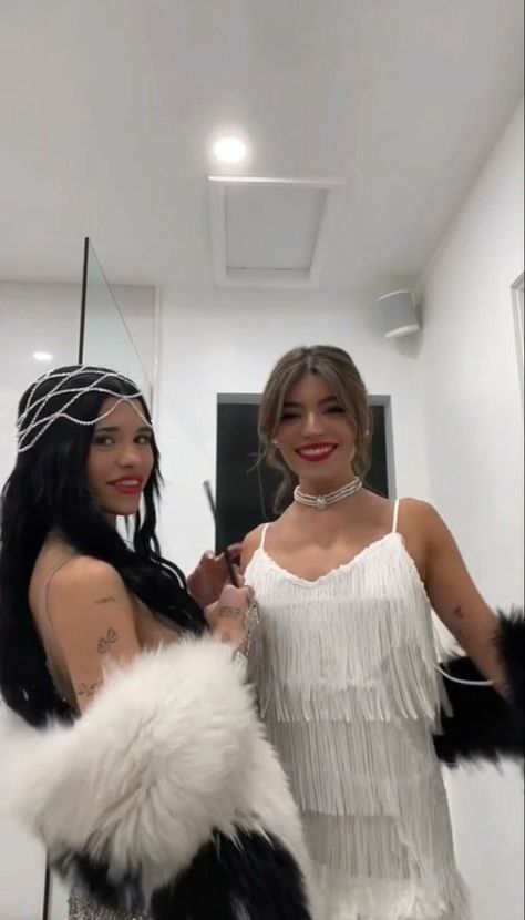 Nessa And Sab, Gatsby Party Outfit Women 1920s Style, 1920 Fashion Women, Great Gatsby Party Outfit Women, Hollywood Theme Party Outfit, 1920s Party Outfit, Gatsby Party Outfit Women, 20s Party Outfit, Roaring 20s Party Outfit