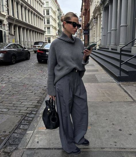 Aesthetic Overalls Outfit, Elegant Classy Outfits, Business Professional Outfits, Fest Outfits, Corporate Attire, Skandinavian Fashion, Professional Outfits Women, Chique Outfits, Business Outfits Women