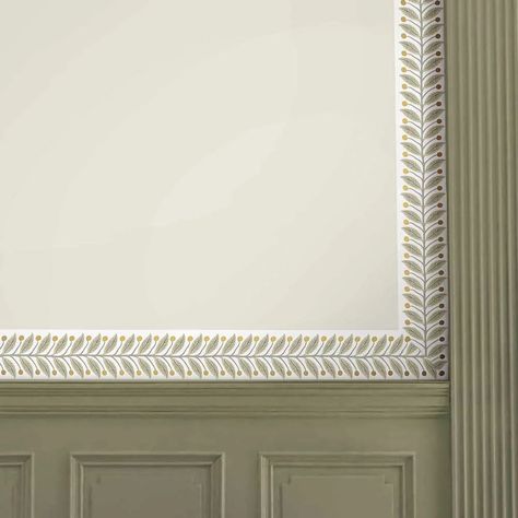 A straight edged border or trim with a  pretty leaf and berry pattern in linen beige with metallic gold detail. Can be hung in either direction depending on which you prefer. Wallpaper With Trim, Wallpaper Border Ideas, Wall Trims, Wall Stencil Border, Berry Pattern, Border Wallpaper, Box Room, Dark Trim, Wall Borders