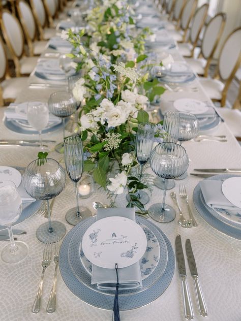 Sara and Andrew — Ida Rose Events & Design March Wedding Ideas, Italian Summer Wedding, Wedding Table Set, Summer Table Settings, Blue White Weddings, March Wedding, Wedding Planning Decor, Light Blue Wedding, Events Design