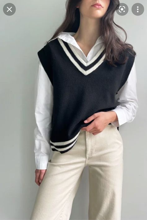 Half Sweater Outfits, How To Style A Sweater Vest, Sweater Vest Outfit Women, Cable Knit Sweater Pattern, Half Sweater, Vest Pattern Free, Sweater Vest Outfit, Casual Outfit Inspiration, Vest Pattern