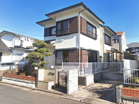 [Rent]Maborikaigan house!!（house）｜11mins driving to Maingate｜Off Base Housing Yokosuka | IINO REAL ESTATE is for rental housing in Yokosuka Japan...Civilian, Military house agency Gas Stove With Oven, Yokosuka Japan, Base Housing, Military Housing, Japan House, Tatami Room, Japanese Tree, Information Center, Two Story Homes