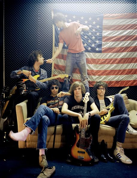 The Strokes - i love this. Nick Valensi, The Voidz, Julian Casablancas, The Strokes, I'm With The Band, Band Photos, Music Icon, Music Legends, Indie Rock