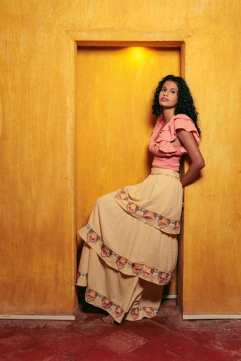 Indulge in the enchanting allure of summer with this gauze maxi skirt in the delightful Vanilla colorway. Crafted from 100% cotton, this skirt offers a lightweight and breathable fit, perfect for warm days and evenings. The gauze fabric creates a flowy and graceful silhouette, allowing you to move with ease and grace. Adding a touch of sophistication, the edges of the skirt are adorned with delicate embroidery, bringing a subtle yet elegant detail to the overall design. A side zipper ensures eas Long Flowy Skirt Outfit, Flowy Skirt Outfit, Trip Style, Skirt Outfits Summer, Gauze Skirt, Skirt Aesthetic, Long Flowy Skirt, Indian Skirt, Gauze Skirts