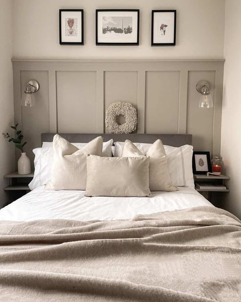 30 Bold Wainscoting Bedroom Ideas To Beautify Your Home Small Guest Room Ideas, Wainscoting Bedroom, Small Guest Room, Neutral Bedroom Decor, Guest Bedroom Decor, Relaxing Bedroom, Bedroom Renovation, Small Bedroom Decor, Bedroom Panel