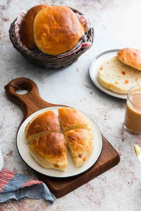 Bun Maska | How to make Maska Pav Bun Maska | Step by step recipe Cafes In Mumbai, Bun Maska, Indian Milk, Garlic Rolls, Breakfast Photography, Soft Bread, Masala Tea, The Bun, Bread Serving