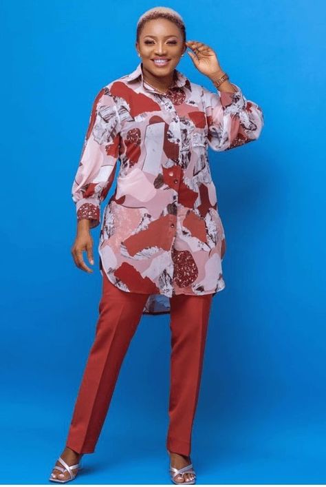 Two Piece Trouser And Top, Trouser And Top For Ladies, Two Pieces Outfits, Two Piece Outfits Pants, Female Pants, Pieces Outfits, Stylish Naija, Pant Suits For Women, New Look Fashion