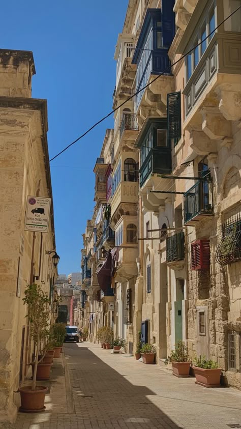 Valletta Malta Aesthetic, Malta Aesthetic, Malta Summer, Valetta Malta, Summer Mediterranean, Mediterranean Aesthetic, Malta Travel, Beautiful Scenery Pictures, Dream Summer