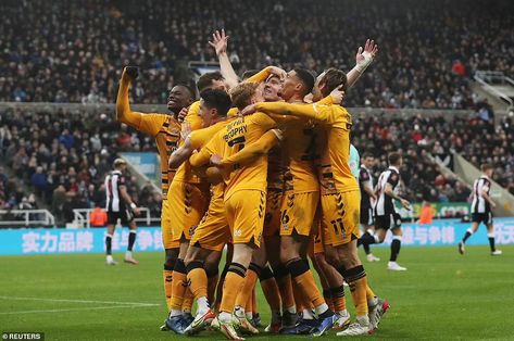 Newcastle 0-1 Cambridge United: Joe Ironside seals famous victory for League One side | Daily Mail Online Kieran Trippier, Cambridge United, St James Park, St James' Park, The Underdogs, Newcastle United, Fa Cup, Home A, One Sided