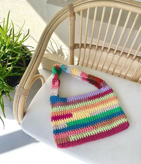 Loving this scrap yarn vibe🌸 I made this crochet bag a few months ago and I definitely need to make a second one this summer!✨ Pattern:… | Instagram Scrap Yarn Crochet Bag, Crochet Scrap Yarn Bag, Scrap Yarn Crochet Projects Ideas, Scrap Yarn Projects Crochet, Scrap Yarn Ideas, Crochet Acrylic Yarn Projects, Leftover Yarn Projects Crochet, Scrap Crochet Projects, T Shirt Yarn Projects