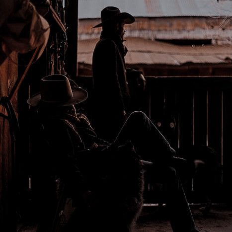 Outlaw Aesthetic, Vintage Western Aesthetic, Aesthetic Cowboy, Wild West Outlaws, Cowboy Photography, Cowboy Love, Cowboy Romance, Django Unchained, Cowboy Aesthetic