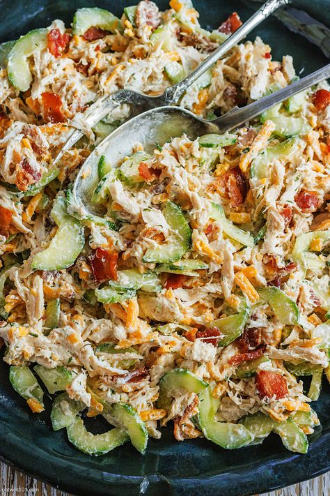 Bacon Ranch Chicken Salad with Cucumber - #chicken #salad #recipe #eatwell101 - A chunky chicken salad made with homemade ranch dressing in less than 10 minutes! If you are a fan of our chicken salad recipes, this one is for you! - #recipe by #eatwell101® Bacon Ranch Chicken Salad, Ranch Chicken Salad Recipe, Ranch Chicken Salad, Bacon Ranch Chicken, Salad With Cucumber, Homemade Garlic Butter, Honey Lime Chicken, Easy Chicken Salad, Homemade Ranch Dressing