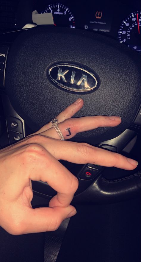 J Tattoo Ring Finger, Finger Tattoos For Couples Initials, J On Ring Finger Tattoo, Letter Ring Tattoo Initials, Finger Tattoos Ring Finger Tattoo, Letter J Tattoo Finger, Husbands Initials Tattoo On Ring Finger, Husband Name Tattoo On Ring Finger, J And T Initial Tattoo