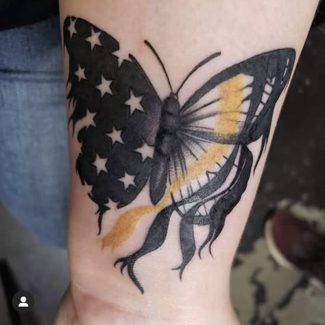 Dispatch Tattoo Ideas, Female Law Enforcement Tattoos, Dispatcher Tattoos For Women, Blue Line Tattoo Law Enforcement, Police Daughter Tattoo, Dispatcher Tattoo Ideas, Blue Line Tattoo For Women, Dispatcher Tattoo, Law Enforcement Tattoos For Women