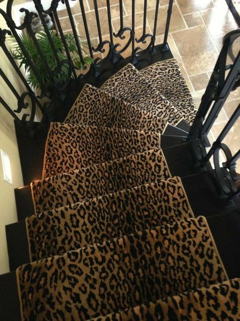 Dream Room Inspiration, Dream Apartment, Stair Runner, Dream House Interior, House Goals, Room Inspiration Bedroom, Dream Decor, Dream Rooms, Dream House Decor