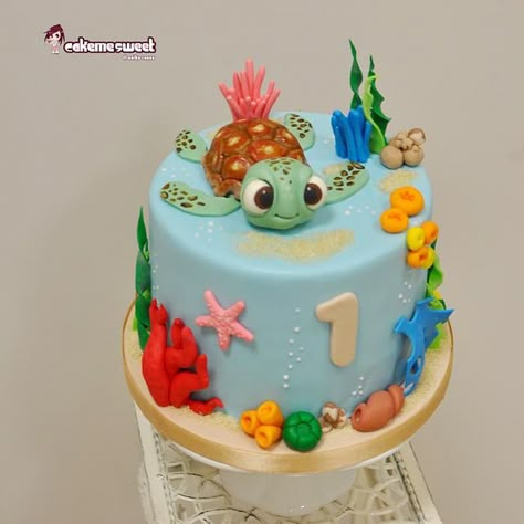 Finding Nemo Smash Cake First Birthdays, Finding Nemo Cake Ideas, Turtle Cake Ideas, Finding Nemo Birthday Party Ideas, Finding Nemo Birthday Cake, Turtle Cakes, Ocean Birthday Cakes, Turtle Birthday Cake, Finding Nemo Cake