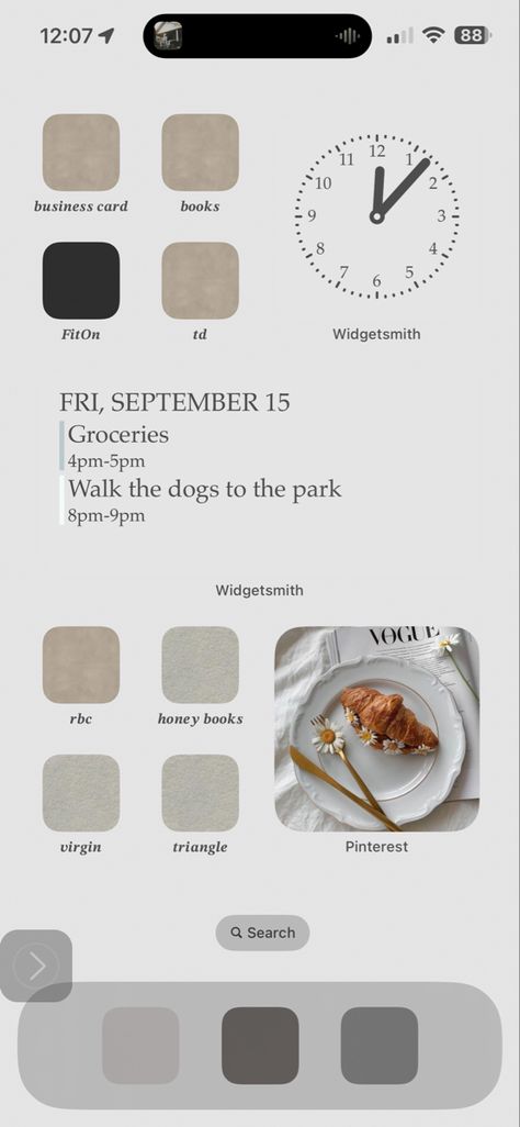 NEUTRAL lOS HOME - SCREEN lDEAS | HOW TO CUSTOMIZE YOUR IOS HOME-SCREEN Ios18 Home Screen Ideas, Ios Theme Ideas, Ios Inspiration, Honey Book, Business Card Books, 16 Wallpaper, Ipad Organizer, Ios Theme, Ios 17