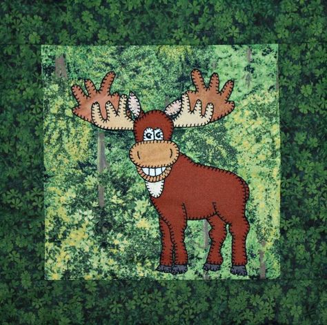 Moose Applique Block | Craftsy Moose Applique Pattern, Moose Applique, Moose Pattern, Baby Boy Quilt Patterns, Animal Baby Quilt, Kid Quilts, Boys Quilt Patterns, Animal Templates, Baby Quilt Pattern