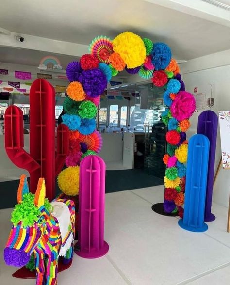 Mexican Birthday Decor, Latino Decorations, Mexico Decorations Party, Mariachi Decorations, Mexican Halloween Decor, Mexican Backdrop Ideas, Mexican Decor Party, Mexico Themed Party Decoration, Mexican Theme Party Decorations Fiestas