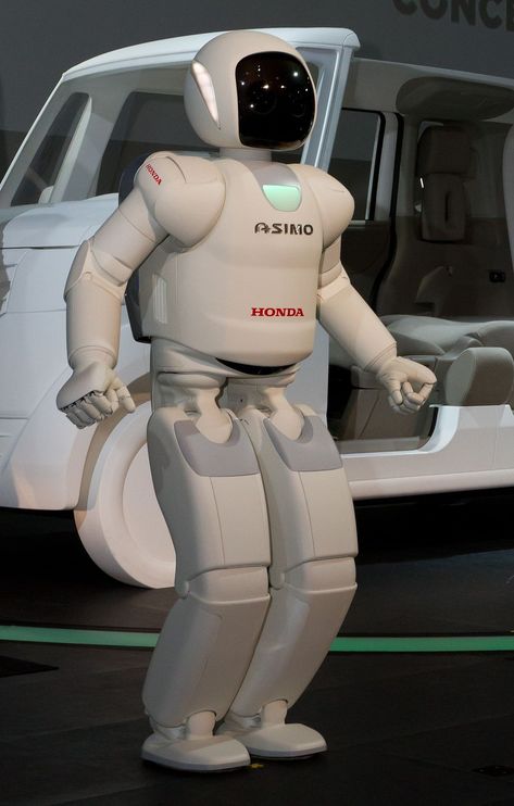 Check out ASIMO, the coolest humanoid robot ever! 👋🤖 ASIMO can walk, run, and even climb stairs like a pro. It's a true marvel of engineering and a glimpse into the future of robotics. Who needs superheroes when we have ASIMO? World Teacher Day, Tokyo Motor Show, Smile Images, Sister In Law Gifts, World Teachers, Humanoid Robot, Best Sister, In Law Gifts, Digital Trends