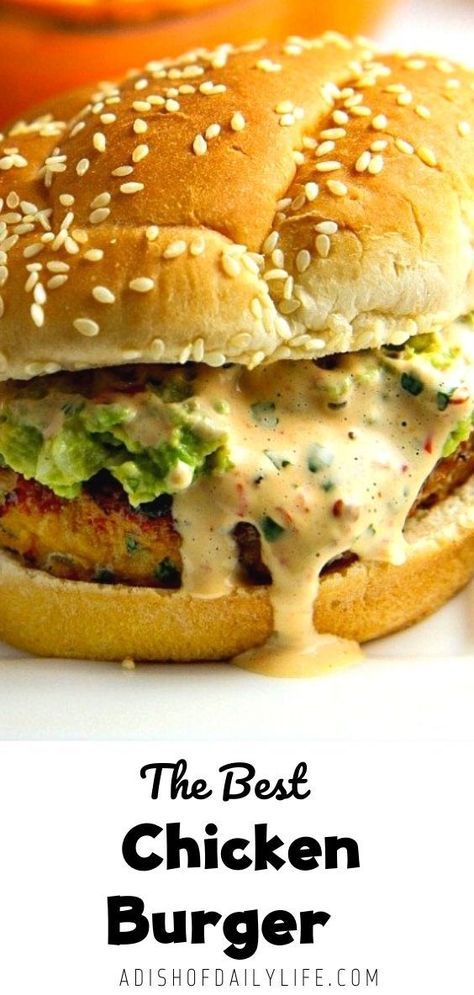 Avocado Smash, Chicken Avocado Burger, Mexican Burger, Grilled Burger Recipes, Avocado Burger, Grilled Turkey Burgers, Tex Mex Chicken, Specialty Sandwiches, Chicken Burgers Recipe