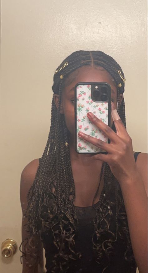 Dark Brown Hair Braids, Braids W Curls, Dark Brown Braids, Black Hair Protective Styles, Brown Braids, Braids With Beads, Braids With Curls, Black Braids, Brown Girl