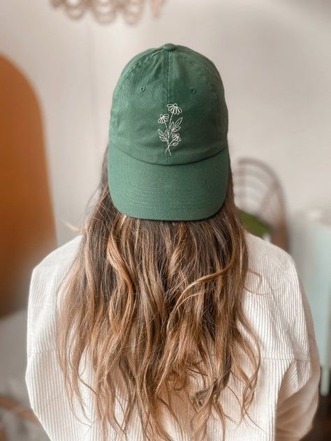 Floral Embroidered Hat | Forest Green Hat | Hand Embroidered Dad Hat | Daisy Hat | Gift for Women | Birthday Gift | Embroider Hat Flower Embroider Hat, Daisy Hat, Bone Bordado, Hat Flower, Green Cap, Hand Embroidered Flowers, Green Hat, Embroidered Gifts, Hat Embroidery